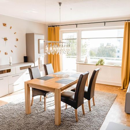 Me Homes - Grosse Moderne Designer-Wohnung Fuer Urlaub Und Business - Mit Kueche, Buero, Balkon Und 2 Parkplaetzen Bayreuth Eksteriør billede